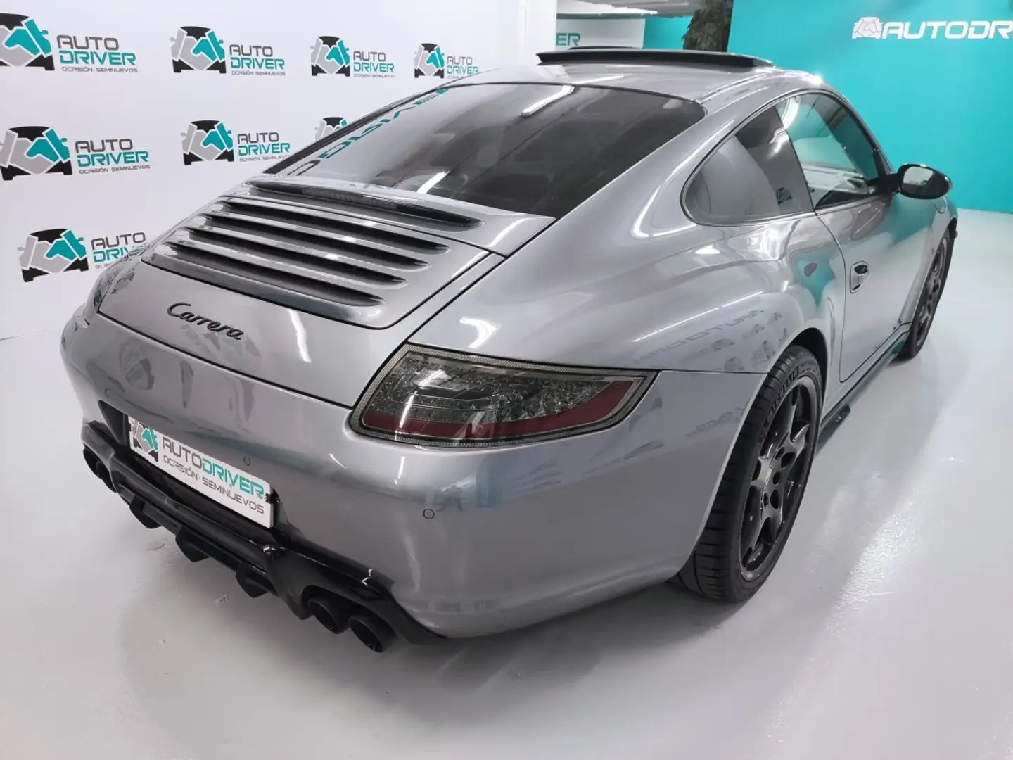 Porsche 997 Carrera Coupé Gris - 2
