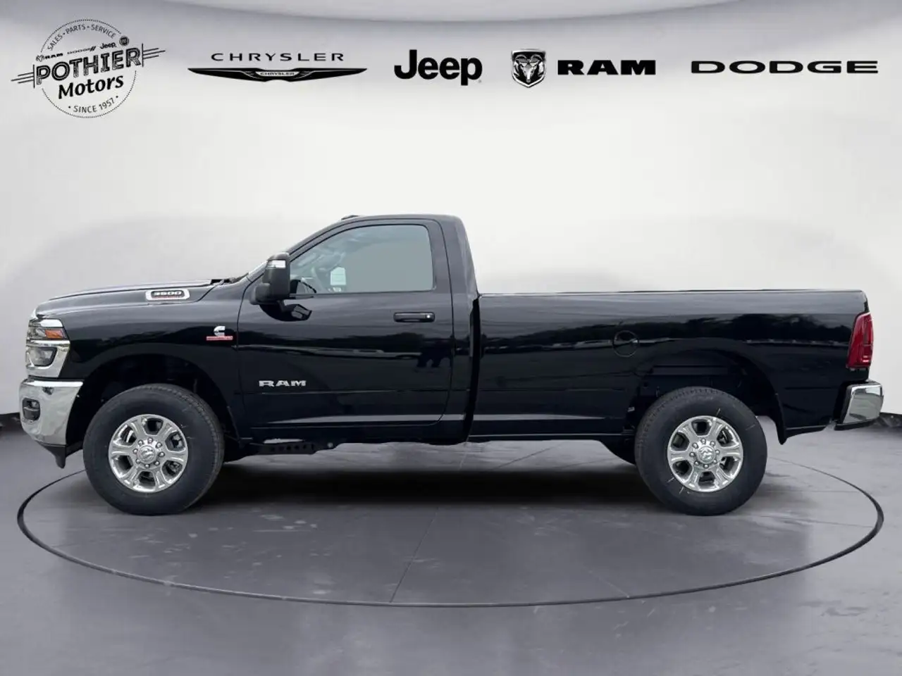 RAM 3500 снимка RAM 3500