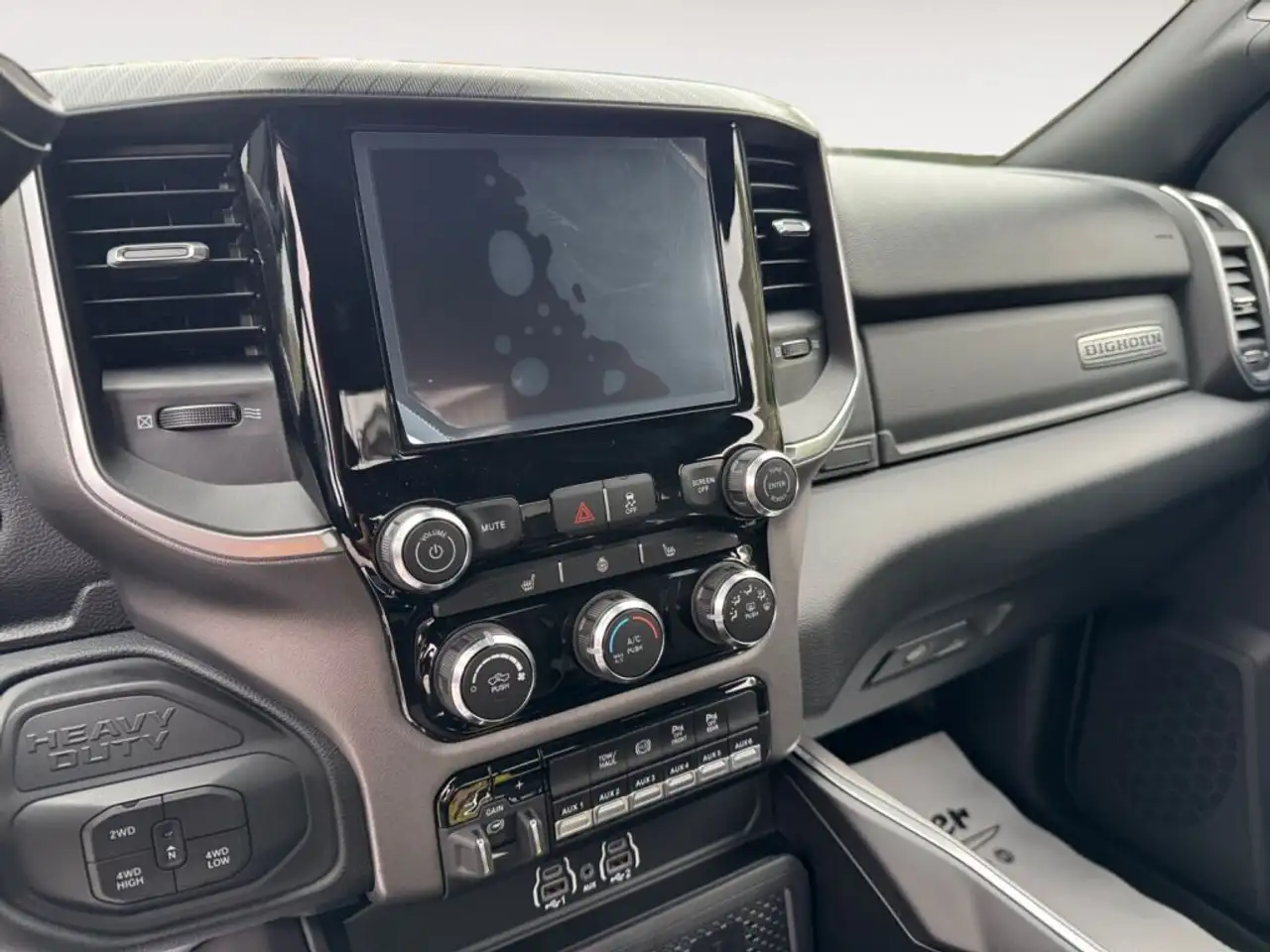 RAM 3500 снимка RAM 3500