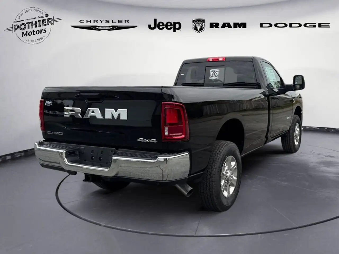 RAM 3500 снимка RAM 3500