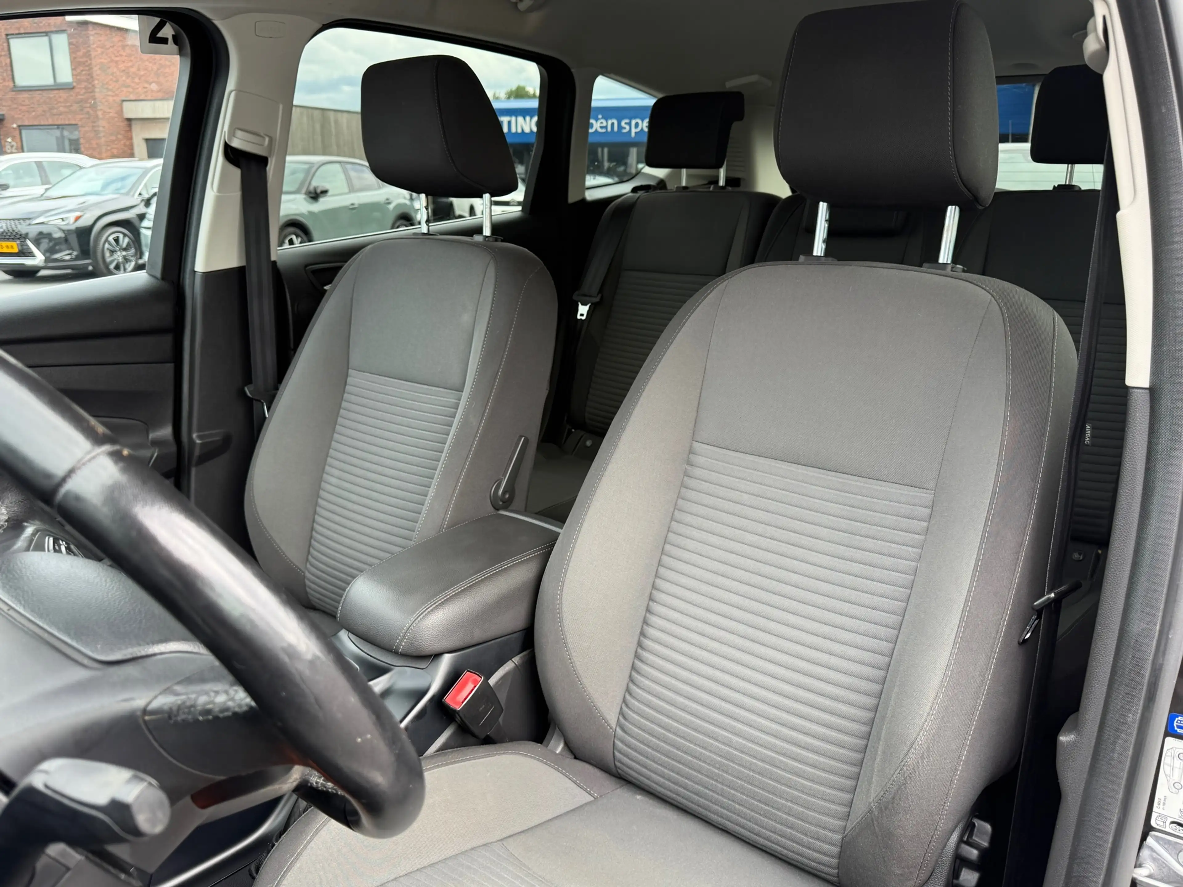 Ford C-Max 1.0 Titanium ECC NAVI NIEUWE DISTR RIEM STOEL+STUU — photo 5