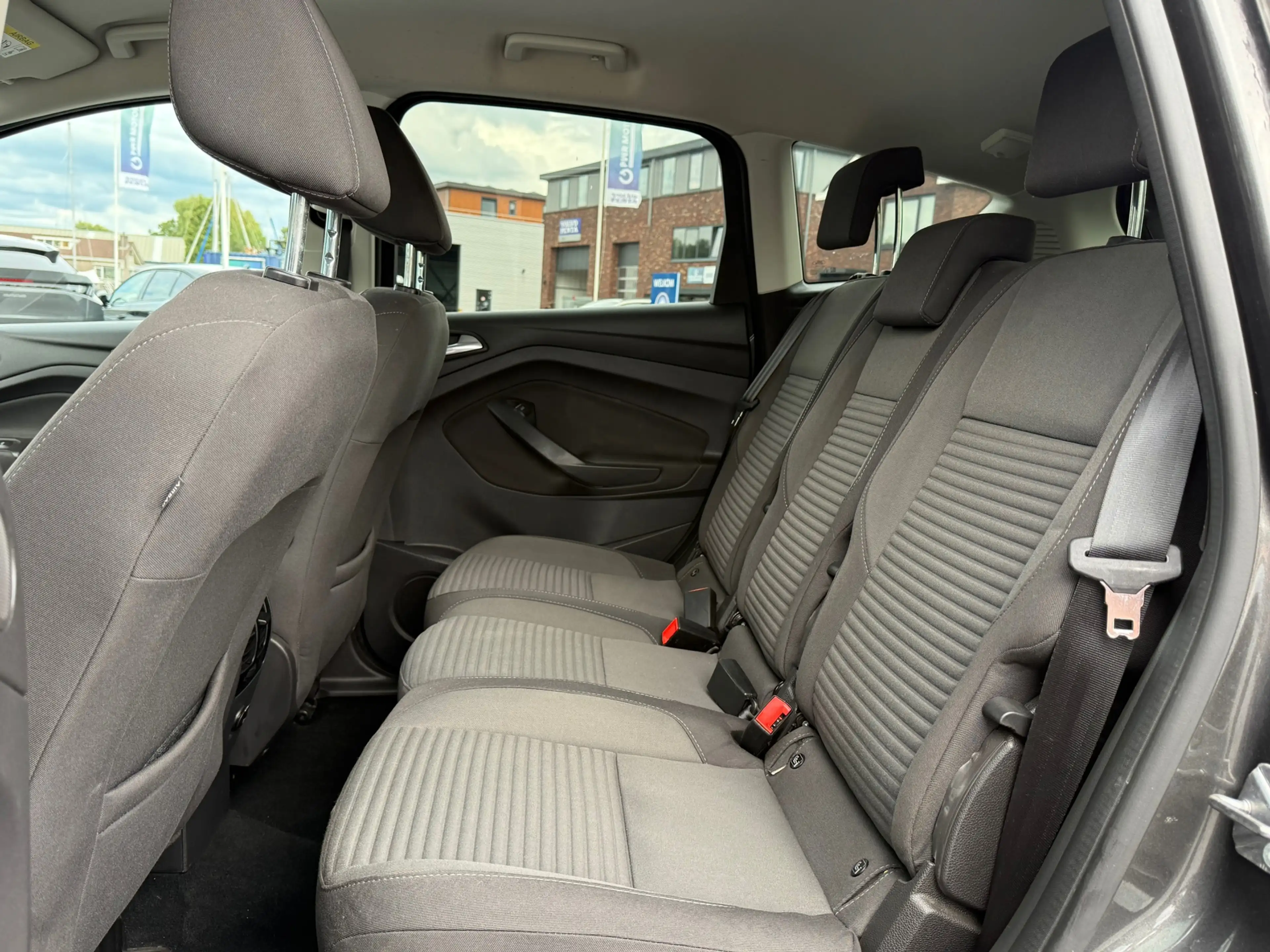 Ford C-Max 1.0 Titanium ECC NAVI NIEUWE DISTR RIEM STOEL+STUU — photo 6