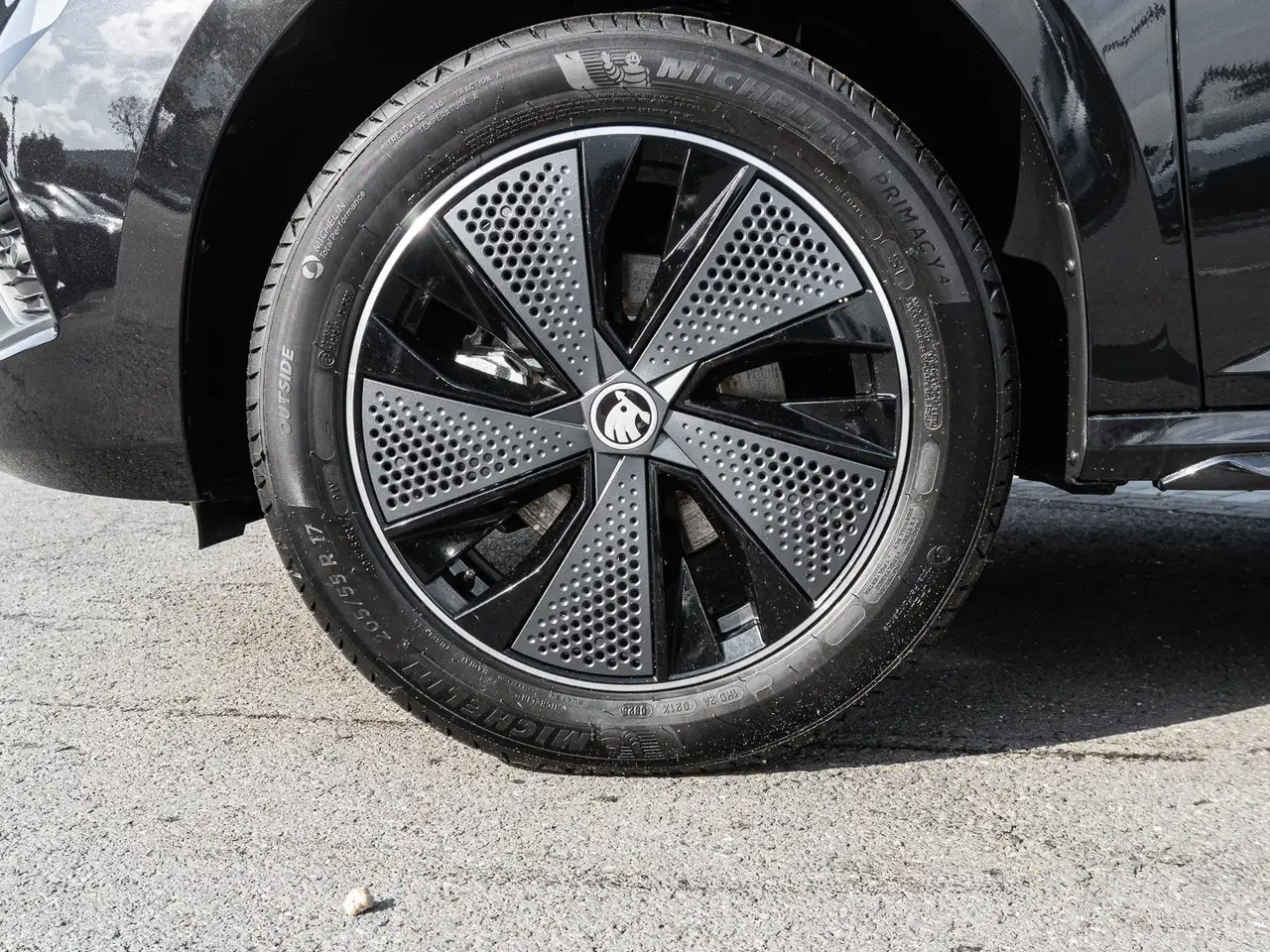 Skoda Kamiq 1.5 TSI DSG Monte Carlo AHK PANO LED PDC 7