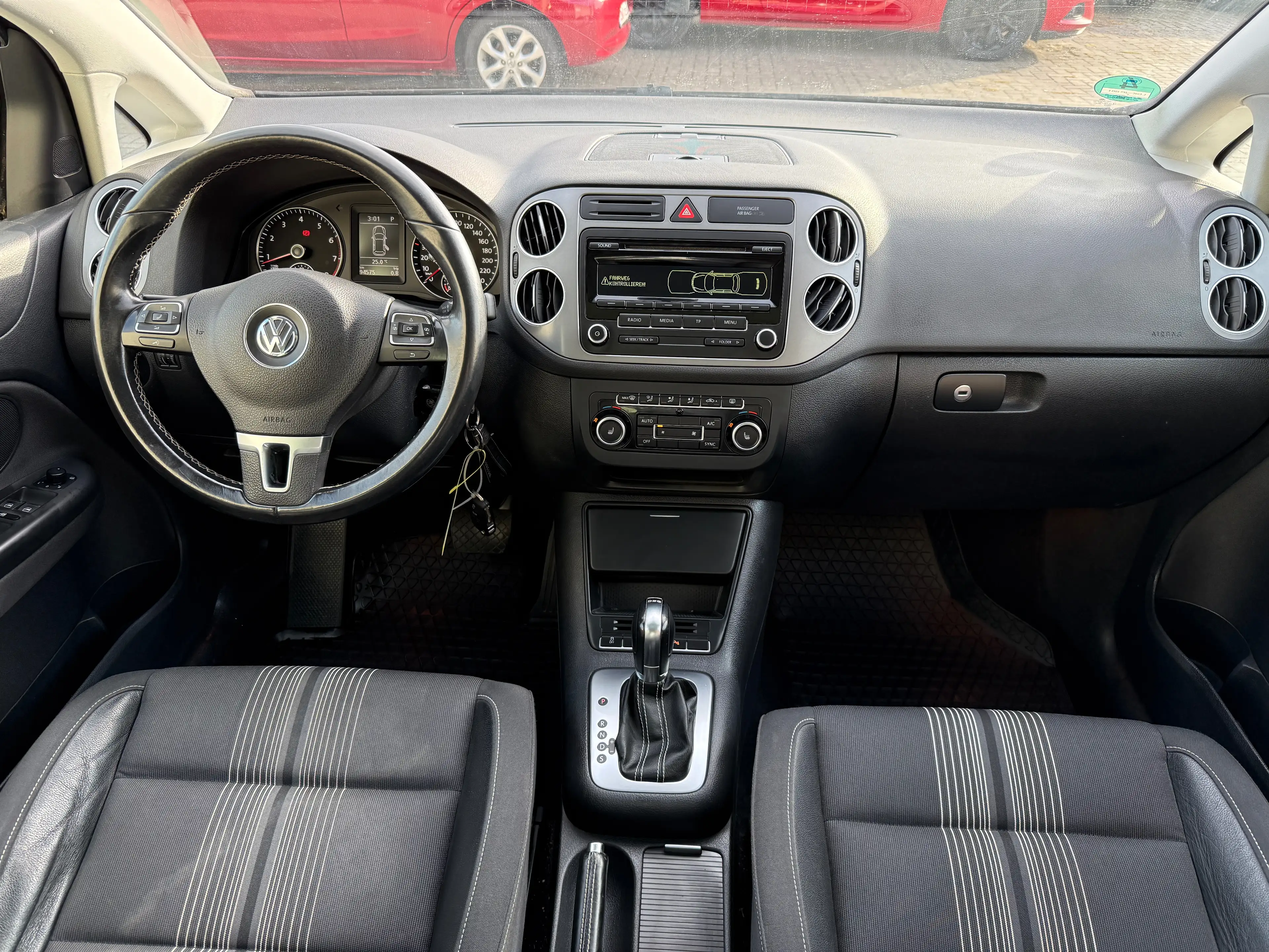 Volkswagen Golf Plus Match 1.4 Benzin*Automatik*Nur 94TKm !!*AHK*SHZ*PDC* — photo 11