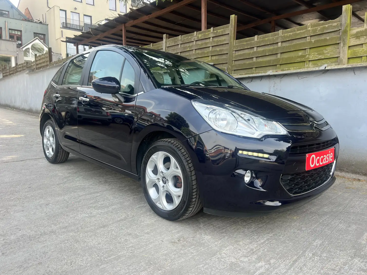 Citroen C3 1.2 PureTech Exclusive Line( navi clim camera ect) Bleu - 1