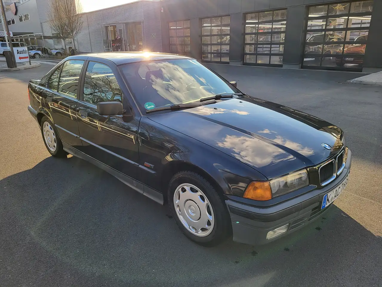 BMW 318