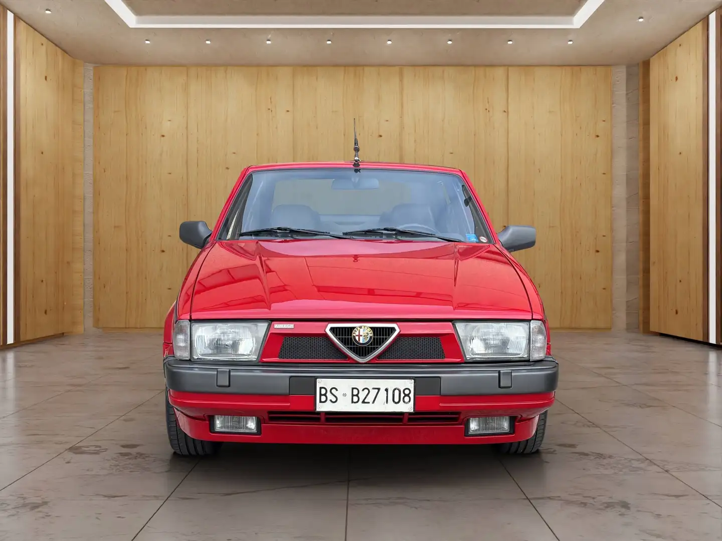 Alfa Romeo 75 75 1.8t America Rot - 2