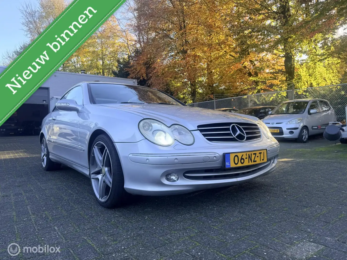Mercedes-Benz CLK 270 Coupé CDI Avantgarde Leder / Navi / LM / Prijs zo Šedá - 2