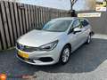 Opel Astra SPORTS TOURER 1.2 Elegance navi clima enz. Grijs - thumbnail 1