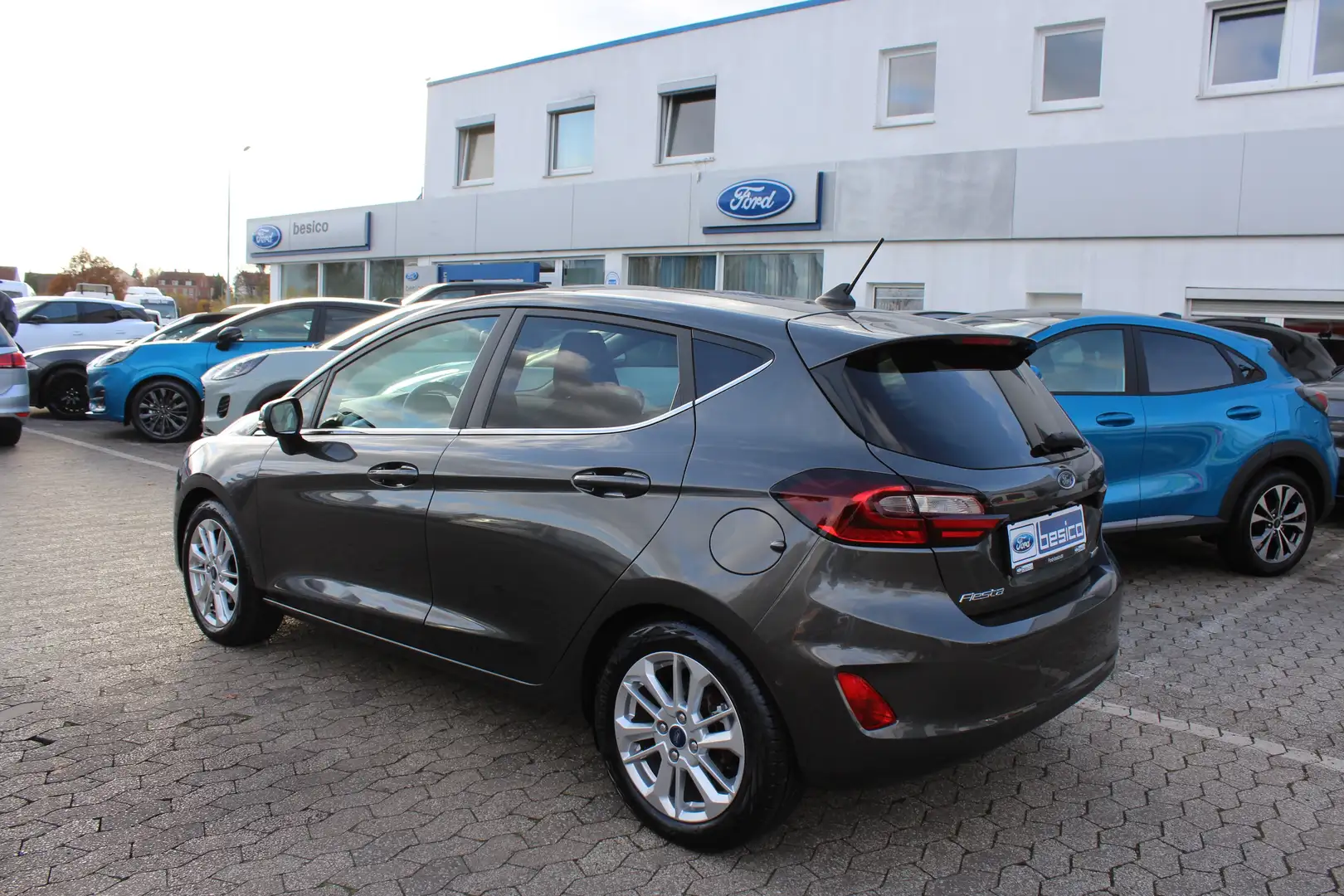 Ford Fiesta Titanium X 1,0EcoBoost*Automatik*ACC*Navi*Kamera* Gris - 2