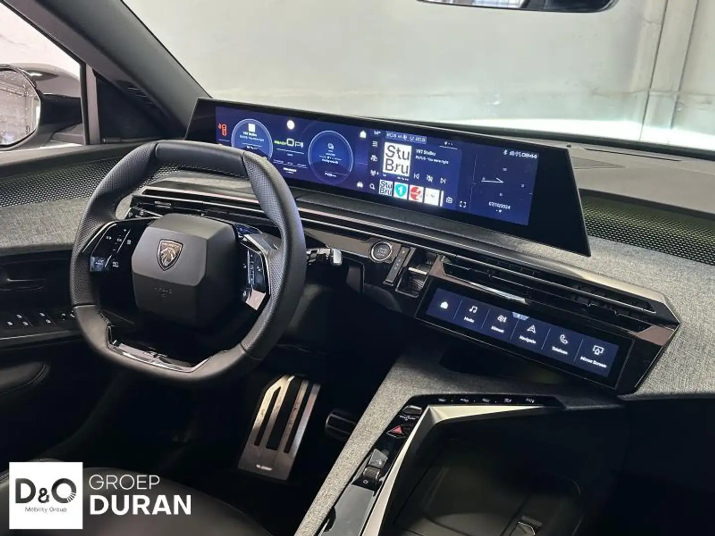 Peugeot 3008 GT Electric 210 Auto Zilver - 2