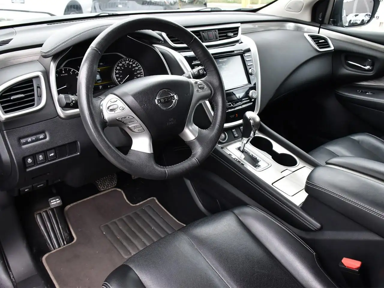 Nissan Murano fotografie Nissan Murano