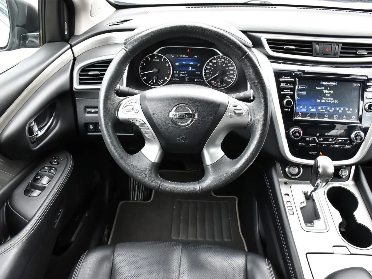 Nissan Murano fotografie Nissan Murano
