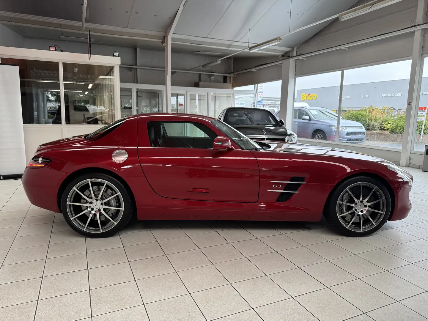 Mercedes-Benz SLS AMG 6.3 •V8• •1 eigenaar• •TOPSTAAT• - 2