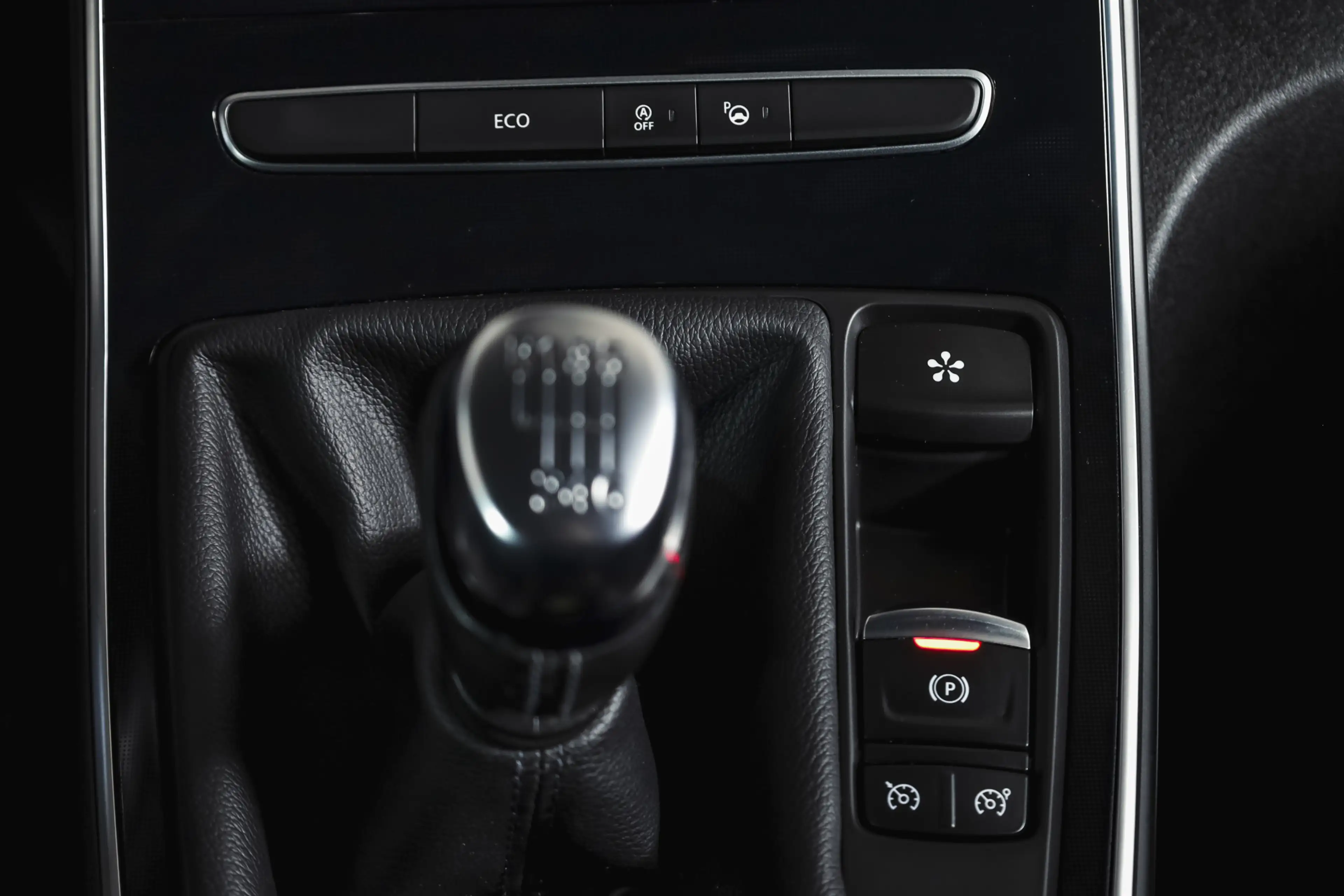 Renault Scenic 1.2 TCe 130 PK Bose Orig. NL | Trekhaak | Cruise | — photo 27
