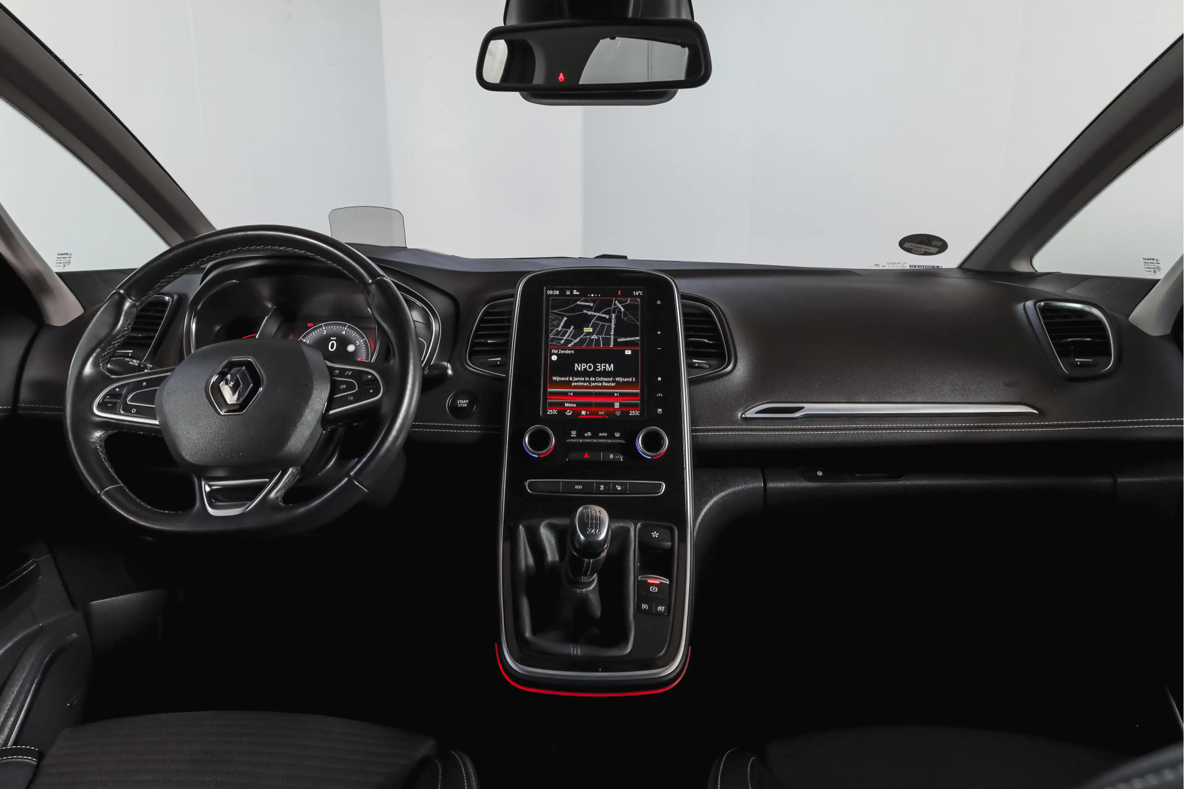 Renault Scenic 1.2 TCe 130 PK Bose Orig. NL | Trekhaak | Cruise | — photo 3