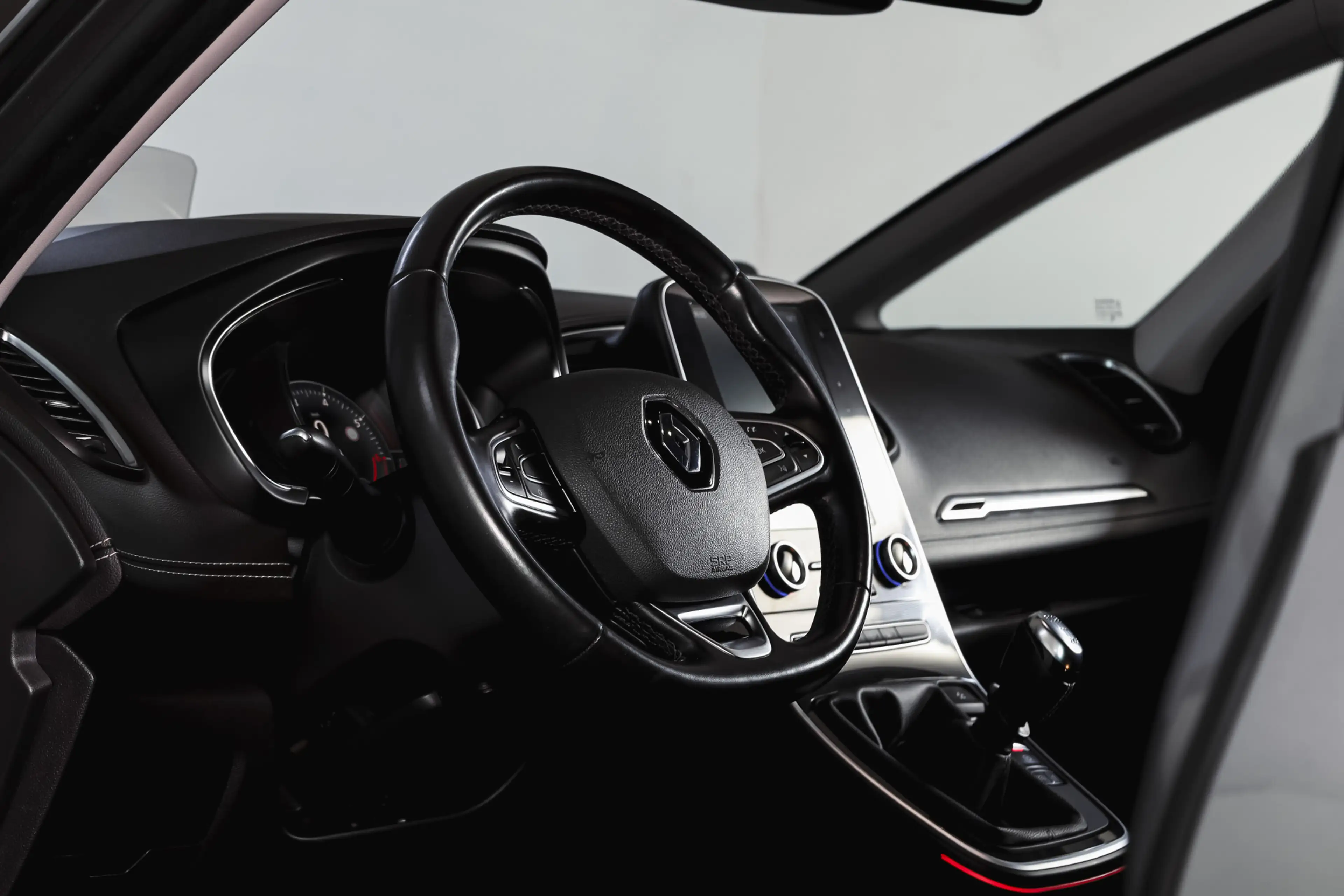 Renault Scenic 1.2 TCe 130 PK Bose Orig. NL | Trekhaak | Cruise | — photo 14