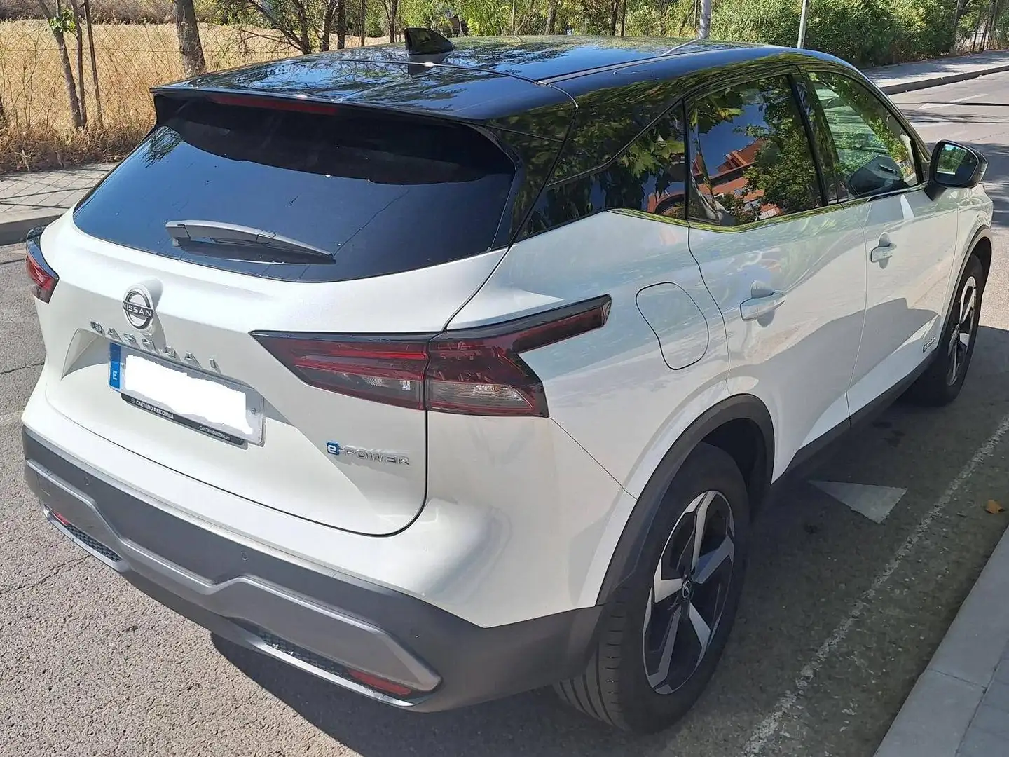 Nissan Qashqai N-Connecta Qashqai E-POWER N-Connecta 4x2 140kW Blanco - 2