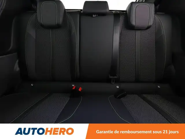 Peugeot 208 view 15