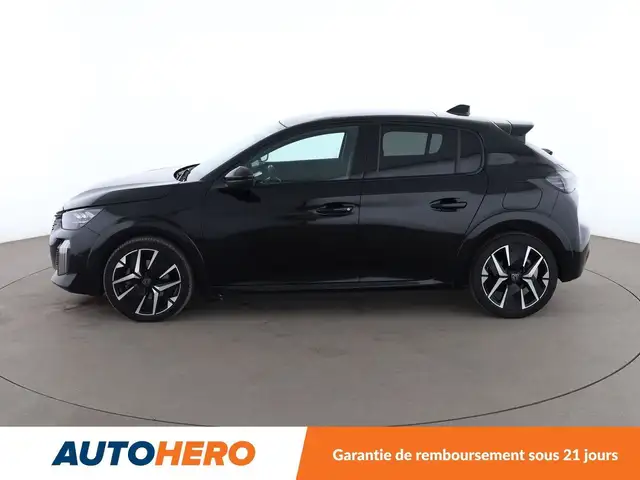 Peugeot 208 view 3