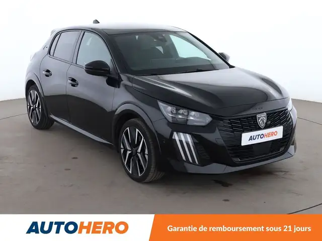 Peugeot 208 view 8