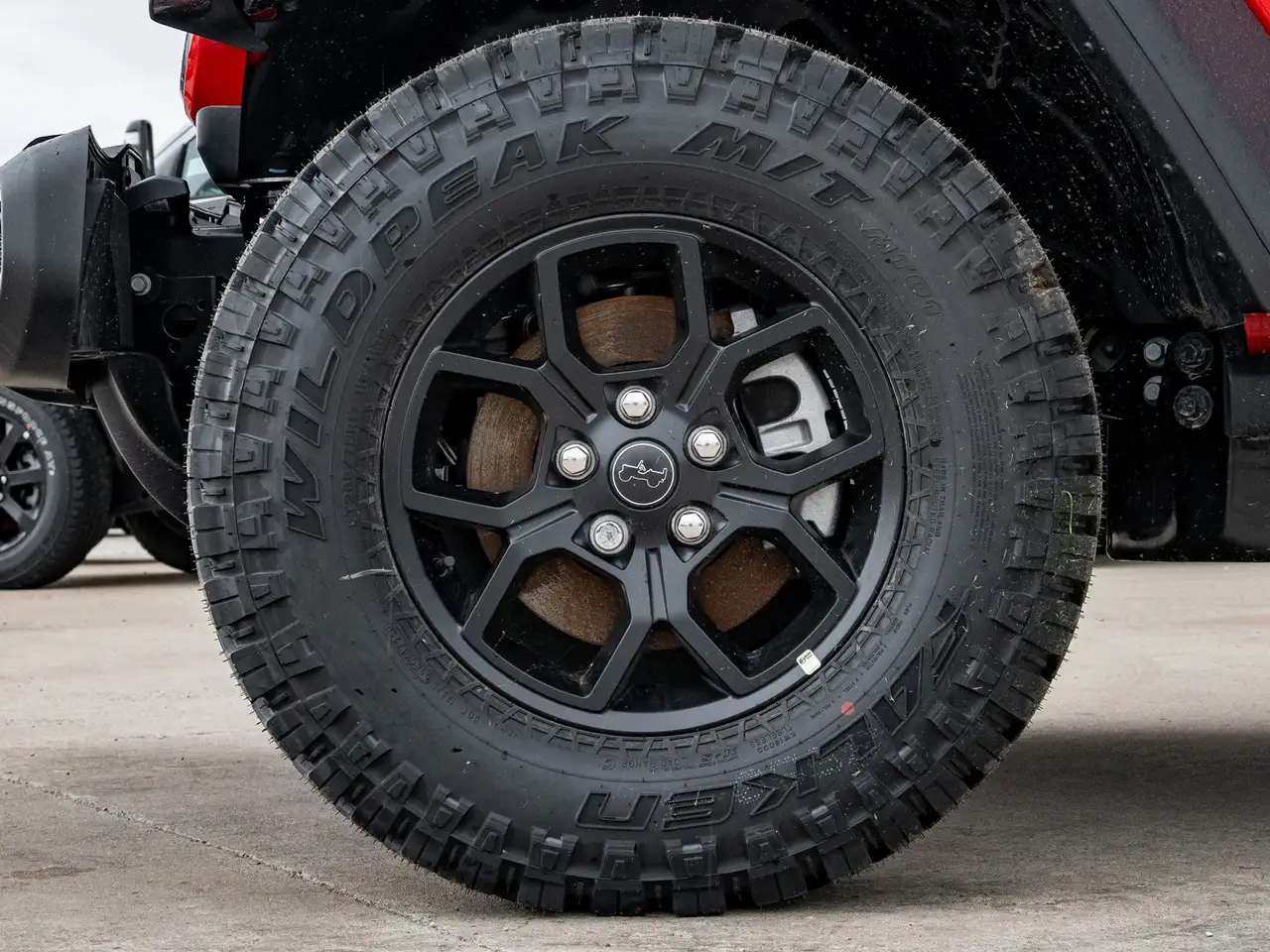 Jeep Wrangler снимка Jeep Wrangler