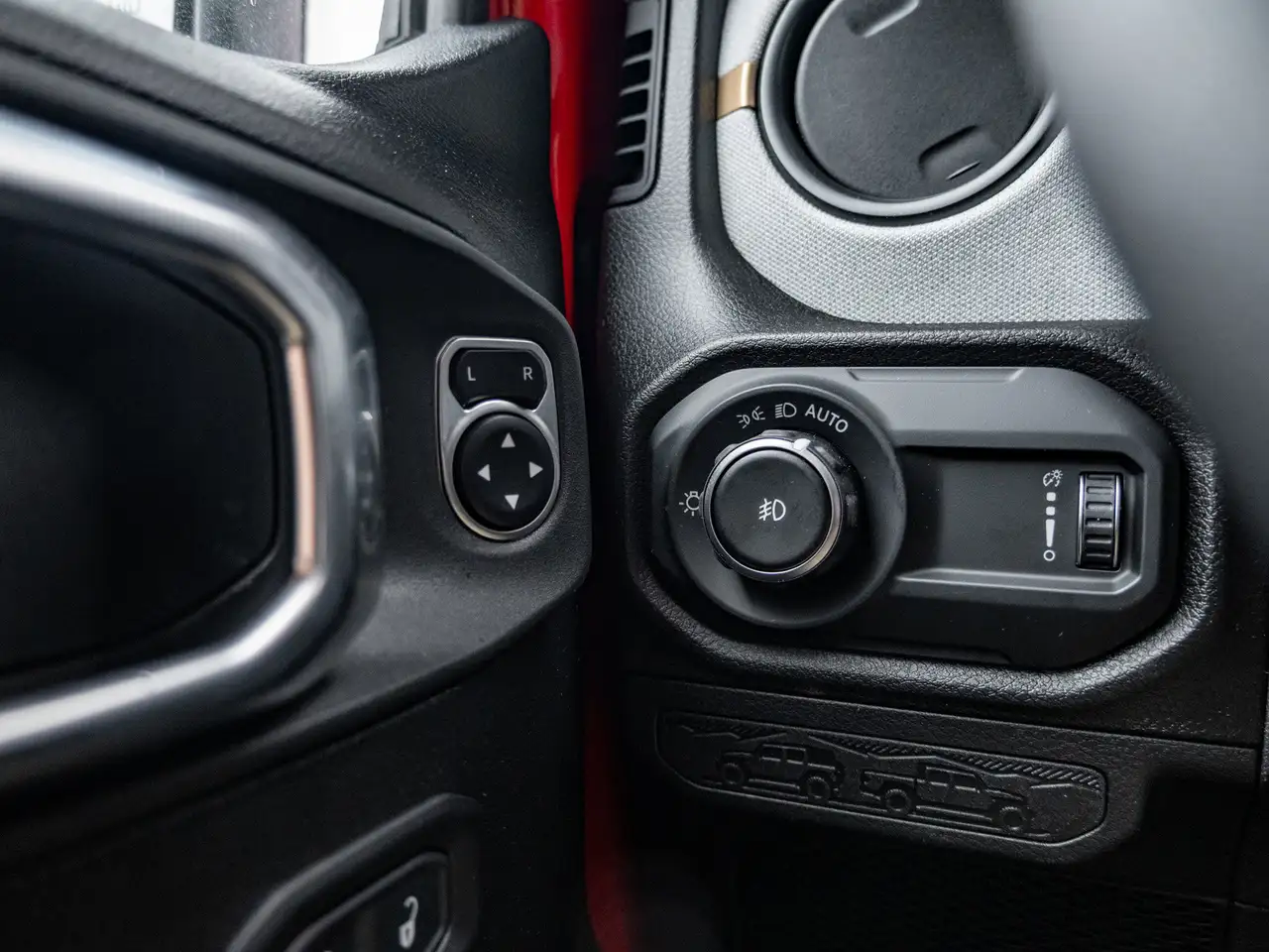 Jeep Wrangler снимка Jeep Wrangler
