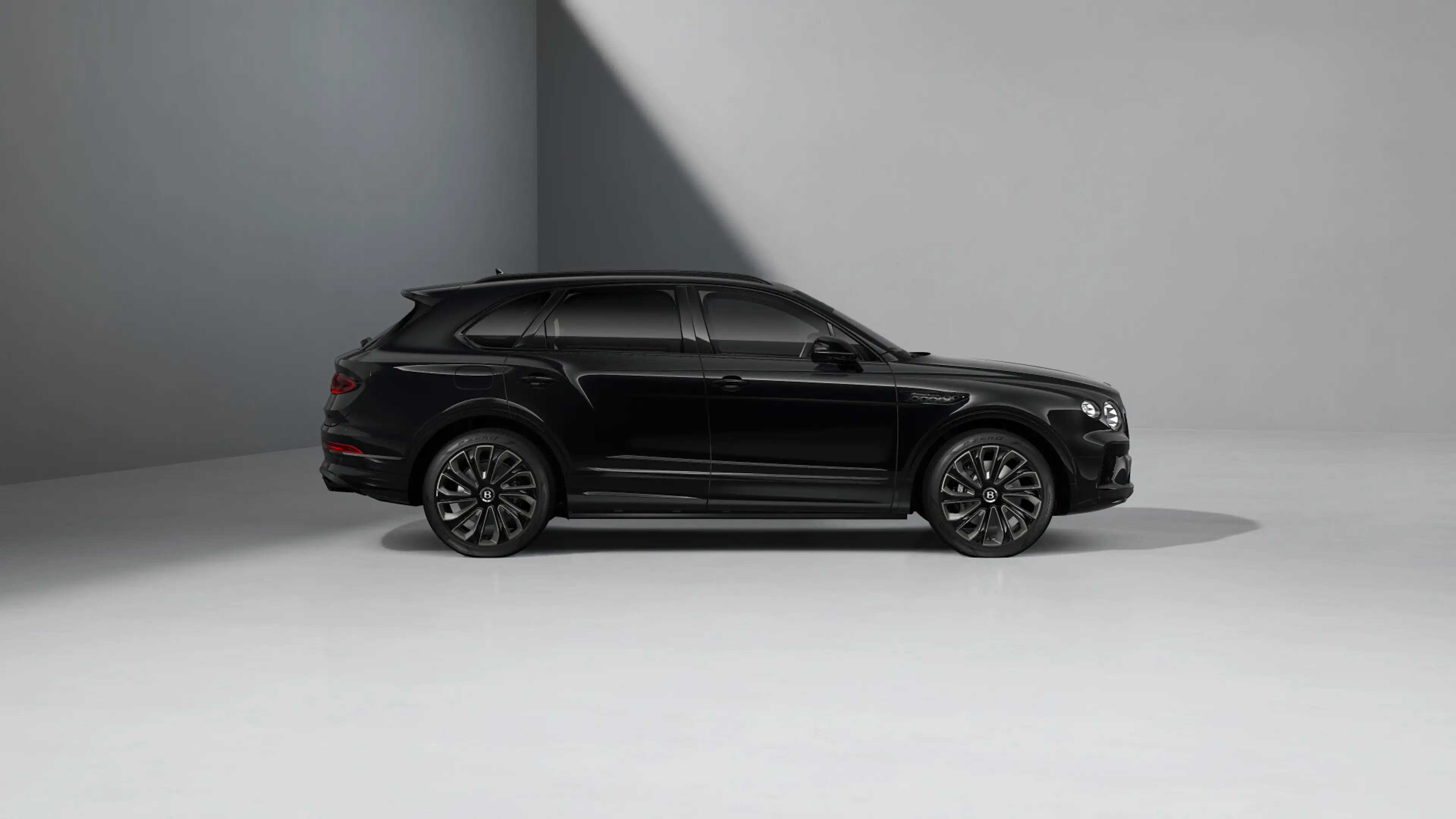 Bentley Bentayga Artenara Edition Hybrid MY2027 — photo 2