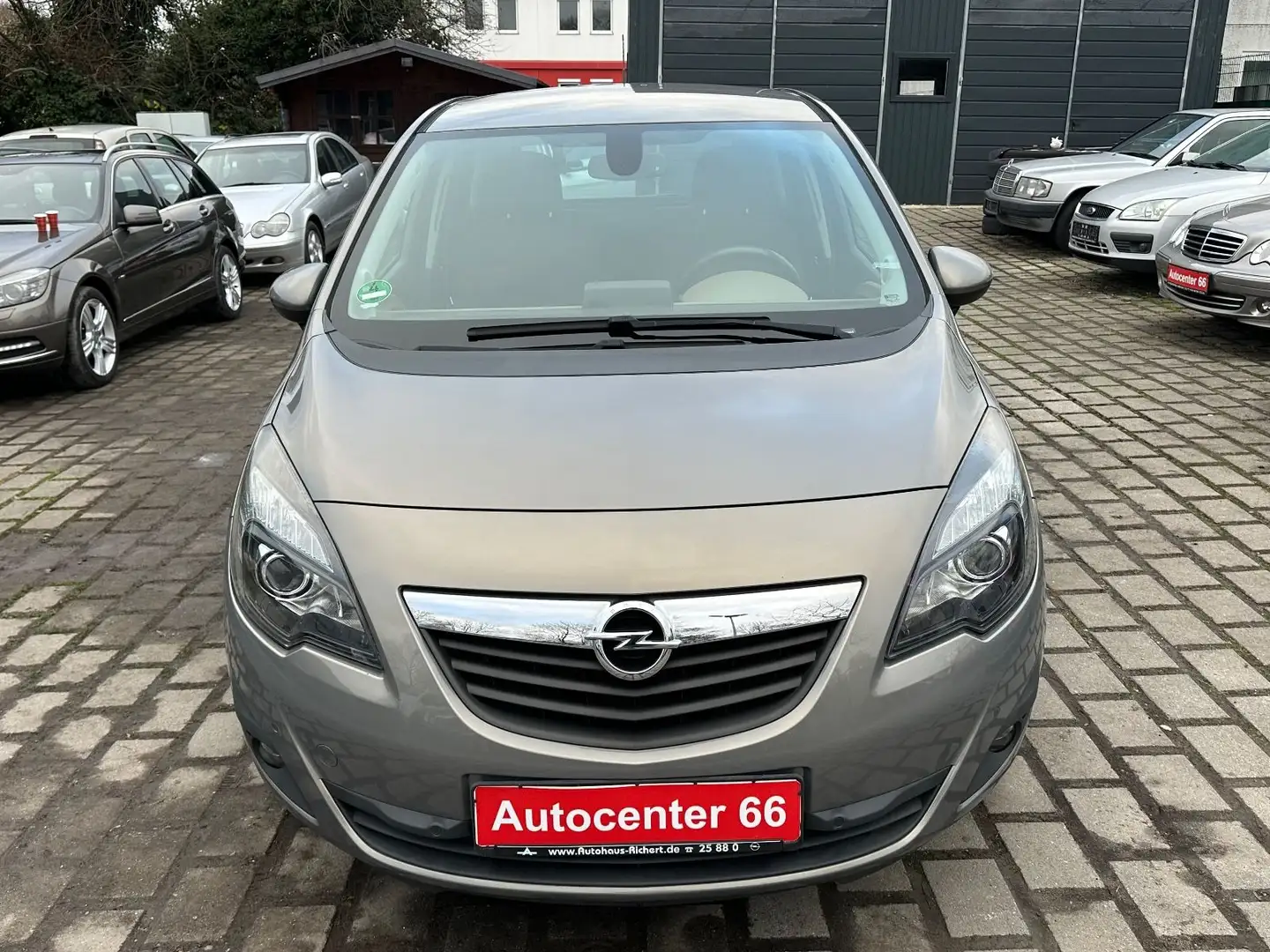 Opel Meriva B Design Edition*STANDHZG*PDC*NAVI*2.HAND Grau - 2