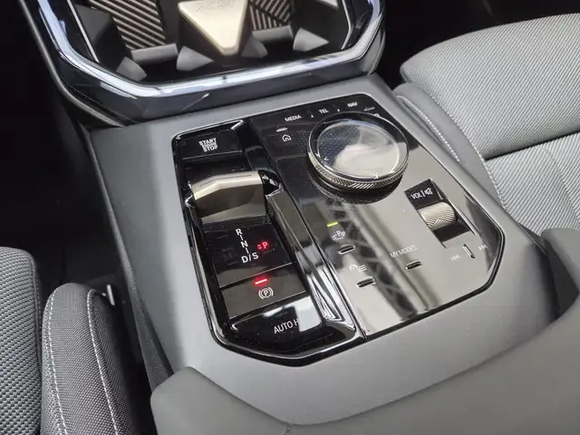 BMW X3 view 10
