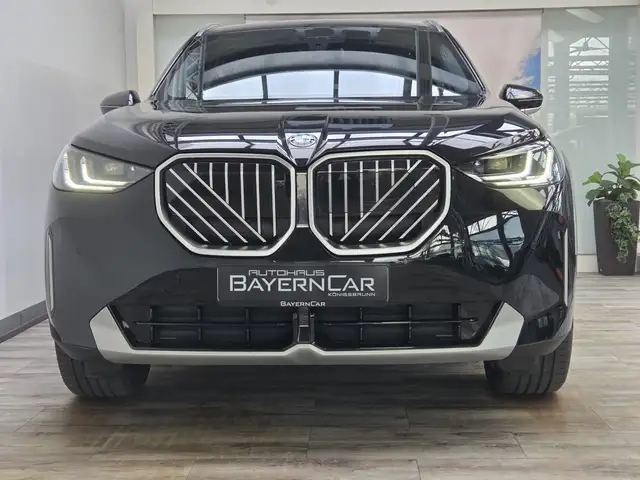 BMW X3 view 2