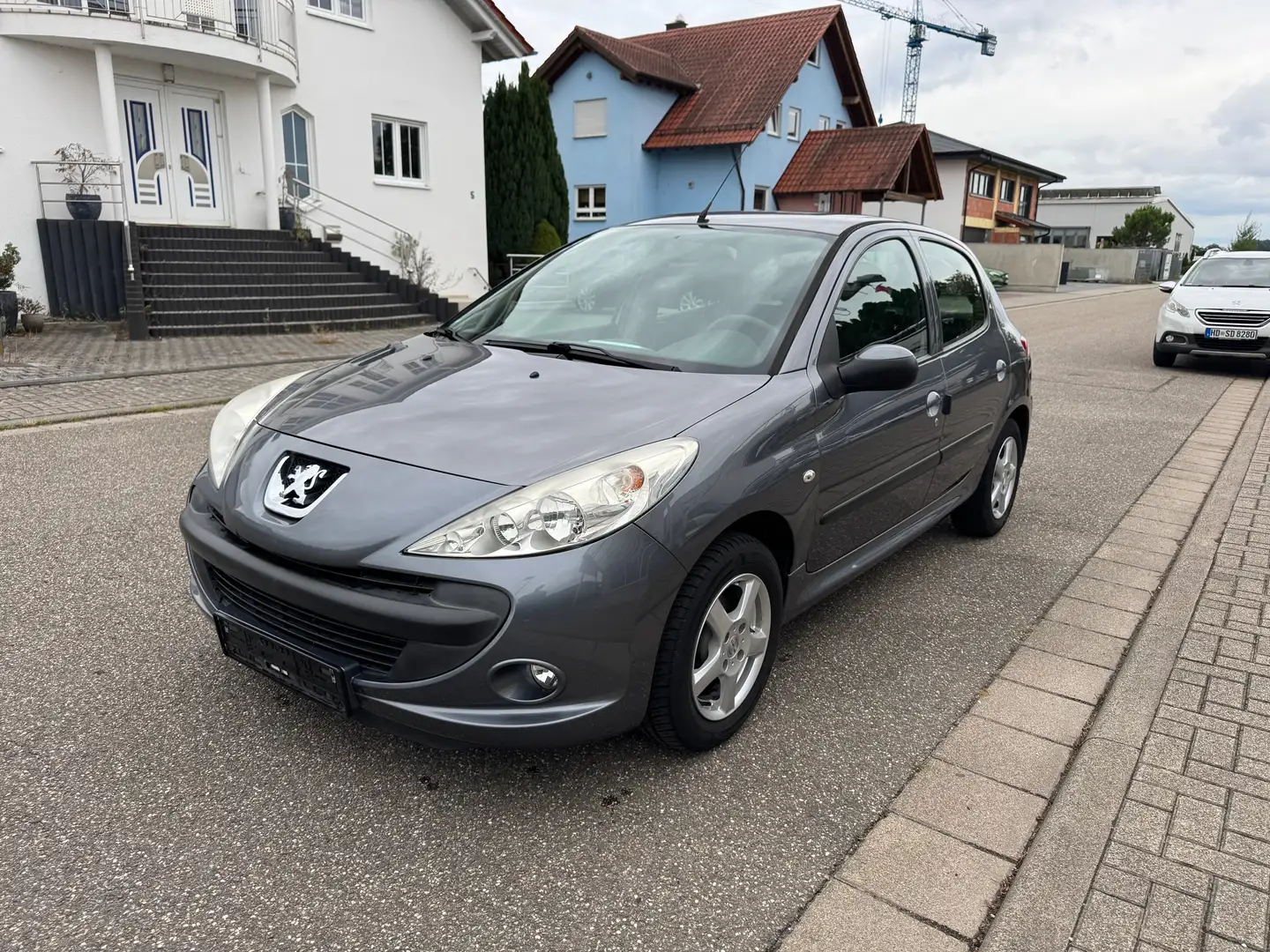 Peugeot 206 206+ 75 Gri - 2