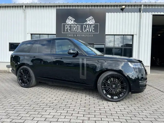 Land Rover Range Rover P550eHSE - 18gr Co² - Pano - 23'' velgen option