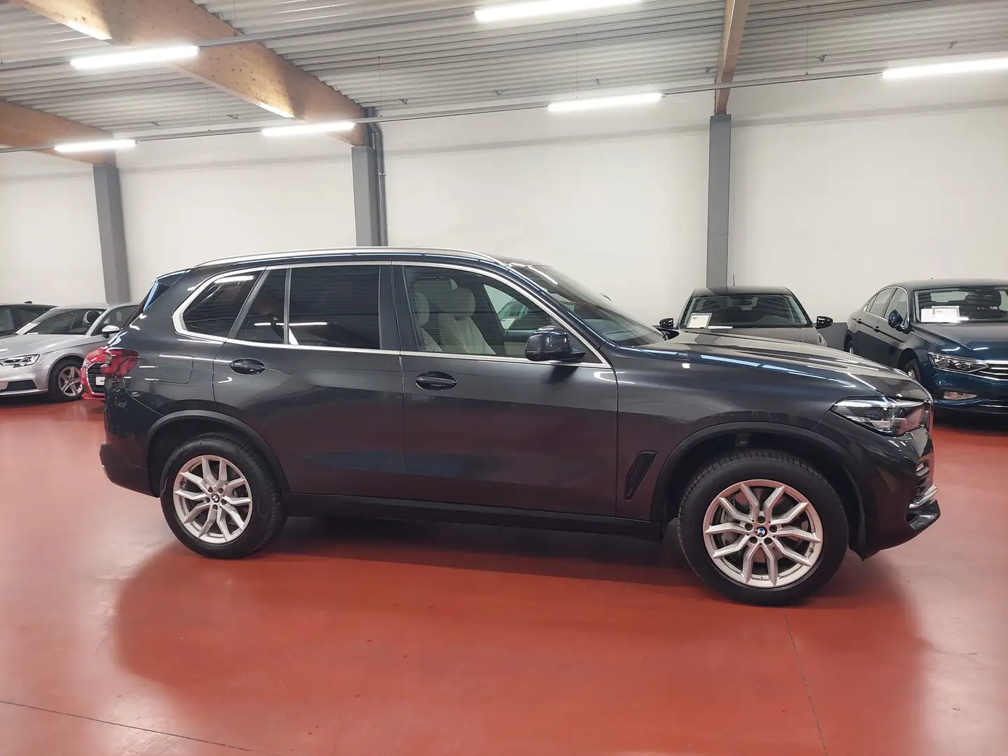 BMW X5 xDrive45e - LEZ 2035 - SKYLOUNGE - CAM360 - 394cv! Grijs - 1