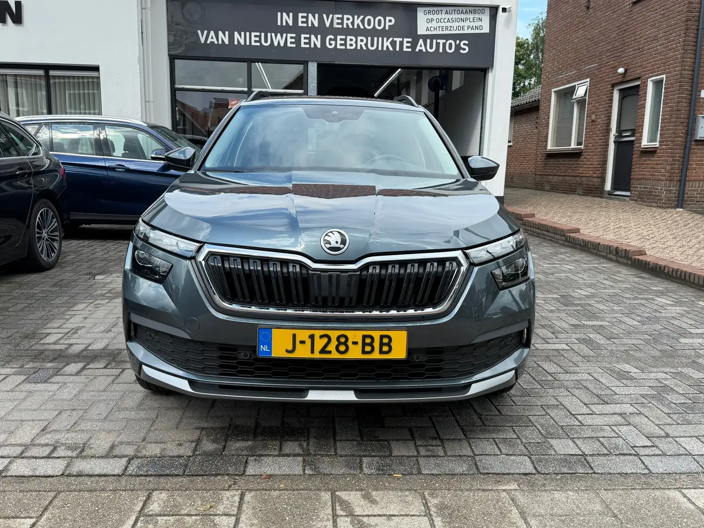 Skoda Kamiq 1.0 TSI Business Edition,Stoelverwarming,,Navigati Grigio - 2