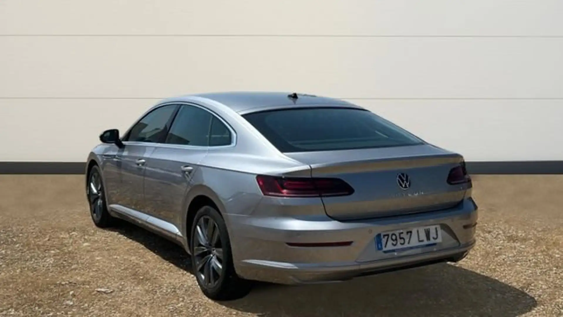 Volkswagen Arteon 1.5 TSI 110KW 150 5P Gris - 2