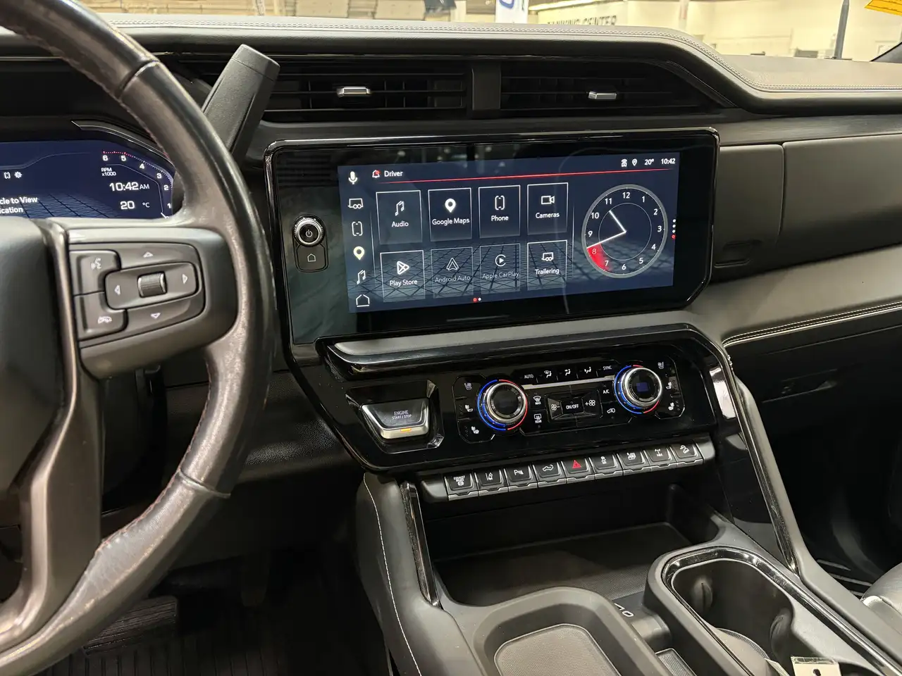GMC Sierra 2500HD снимка GMC Sierra 2500HD