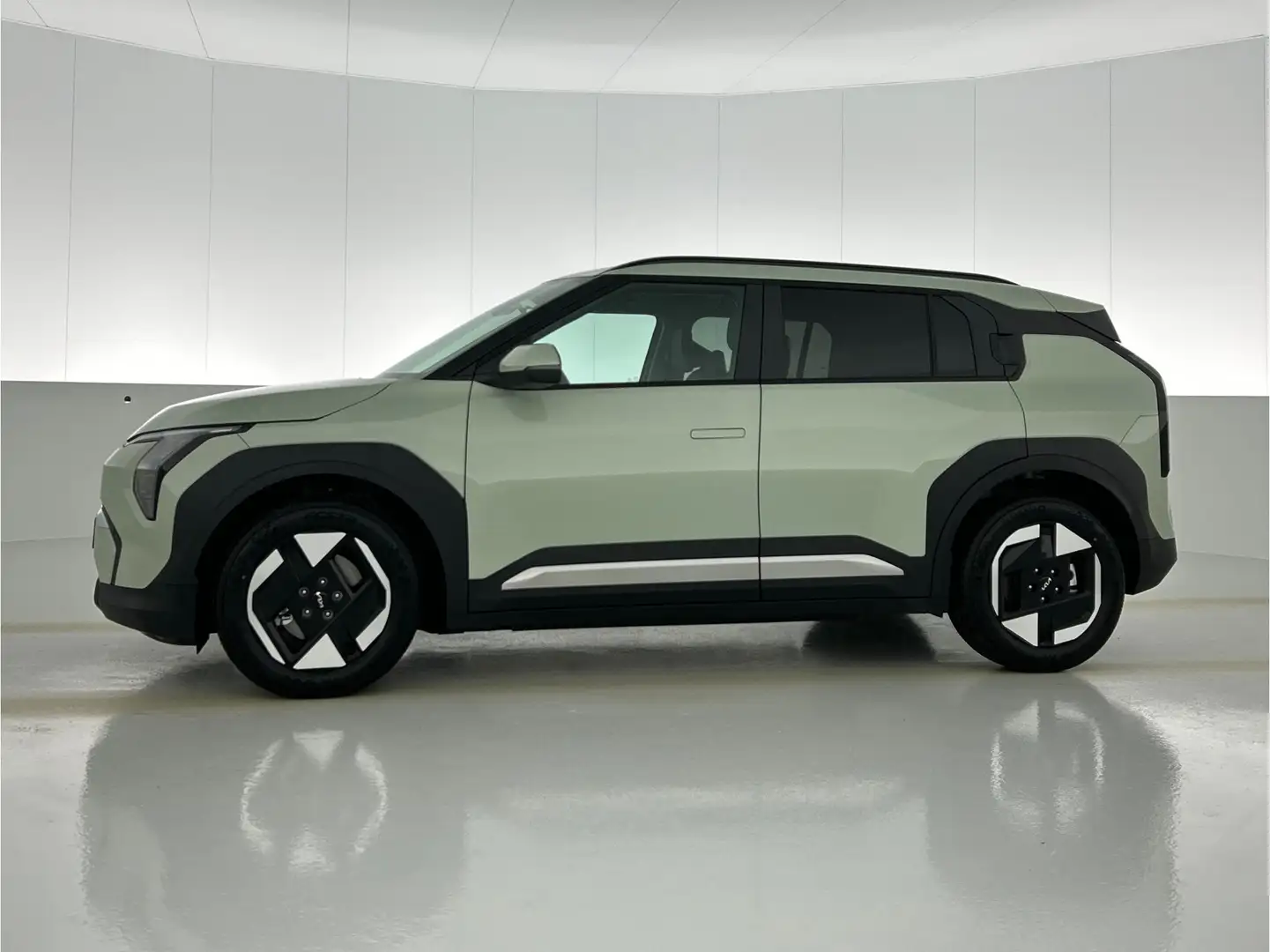 Kia EV3 Plus 58.3 kWh Snel leverbaar | Stoel/Stuurverwarmi - 2