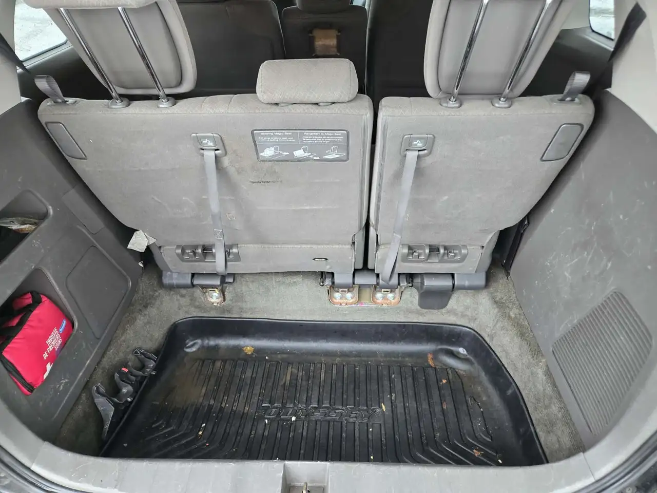 Honda Odyssey снимка Honda Odyssey