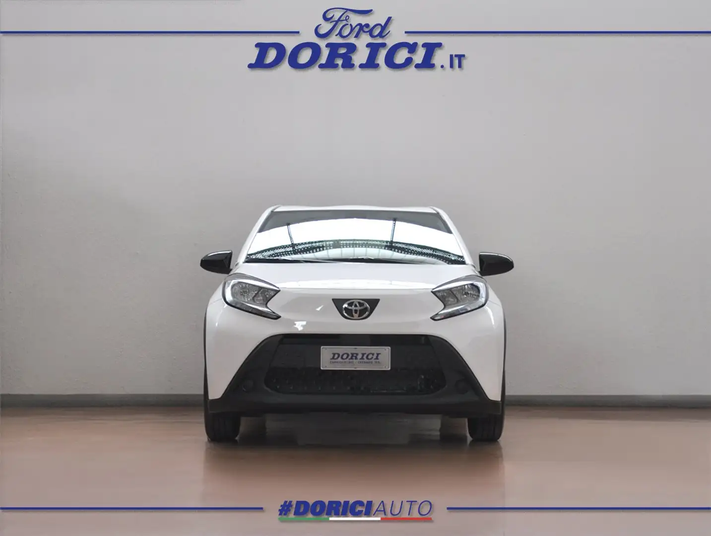 Toyota Aygo X 1.0 VVT-i 72Cv Active Weiß - 2