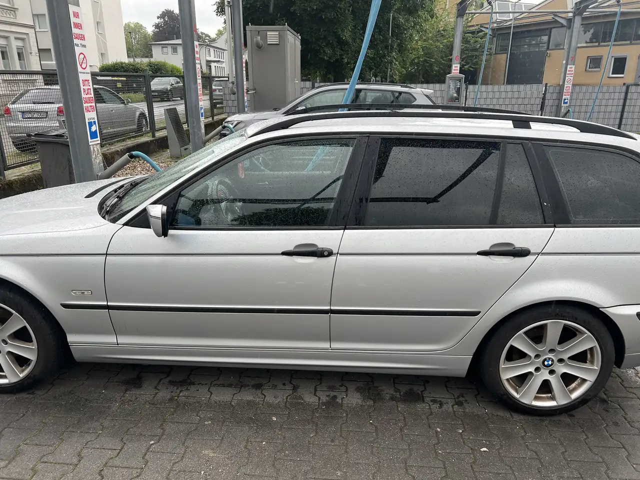 BMW 318i touring, foto 6