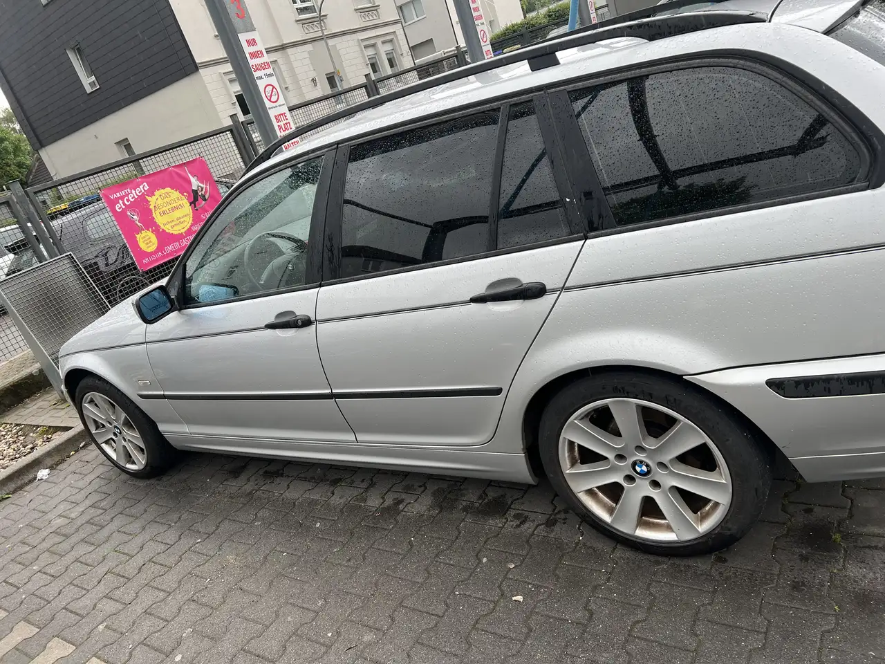 BMW 318i touring, foto 7