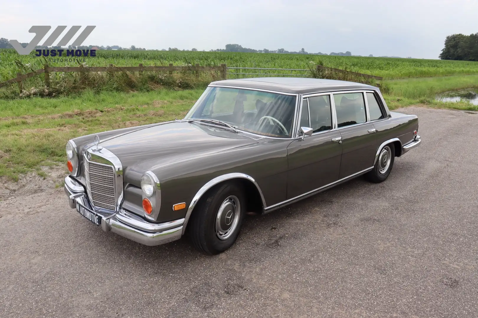 Mercedes-Benz 600 6.3 Gri - 1