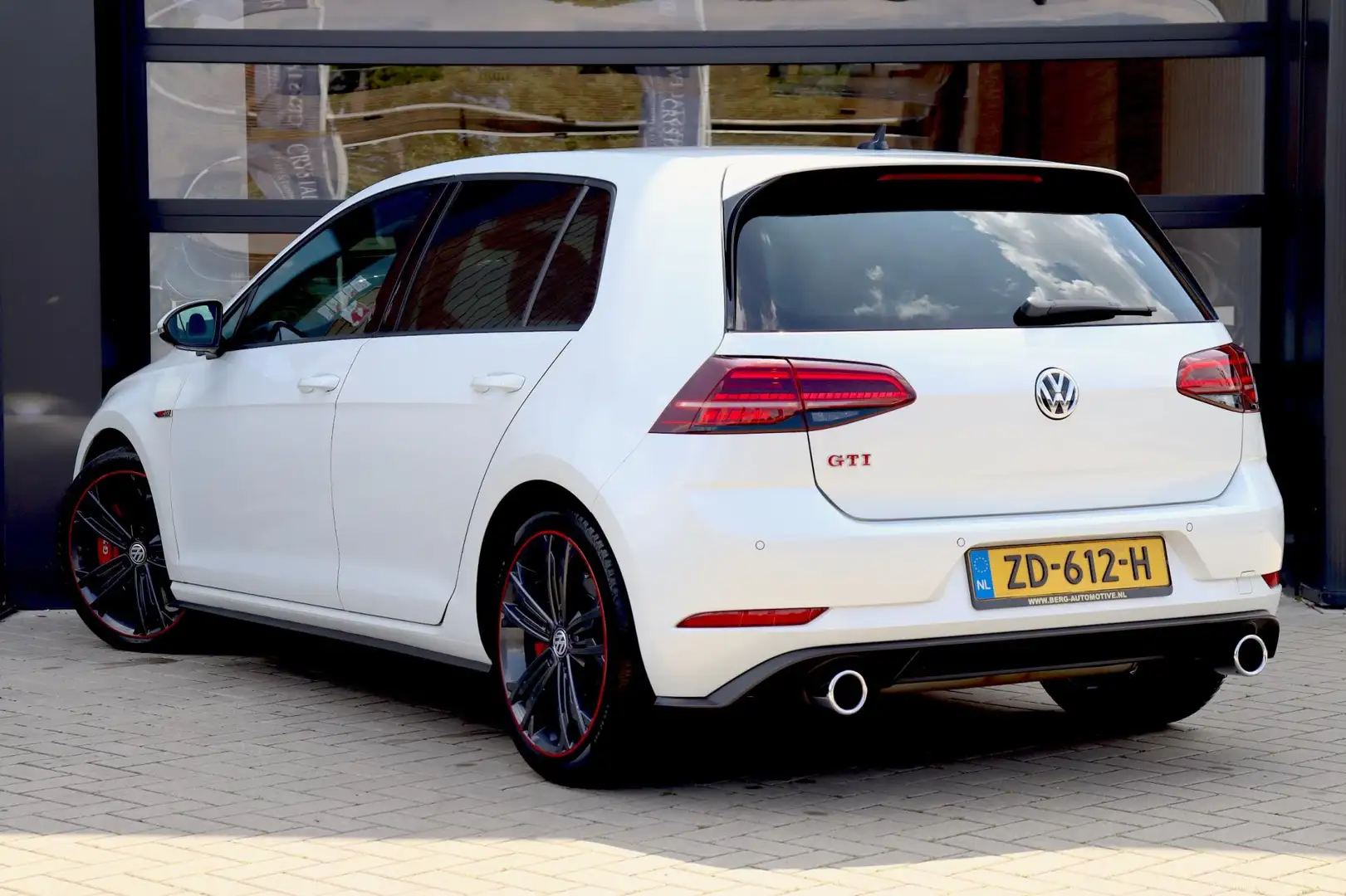 Volkswagen Golf GTI 2.0 TSI Performance | Virtual Cockpit | Dynaudio | Blanco - 2