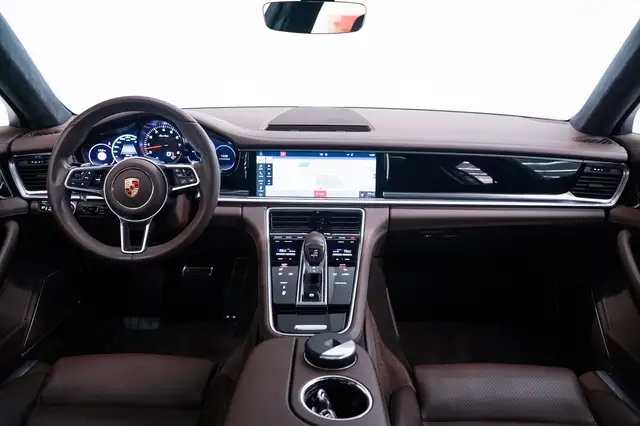 Porsche Panamera view 3