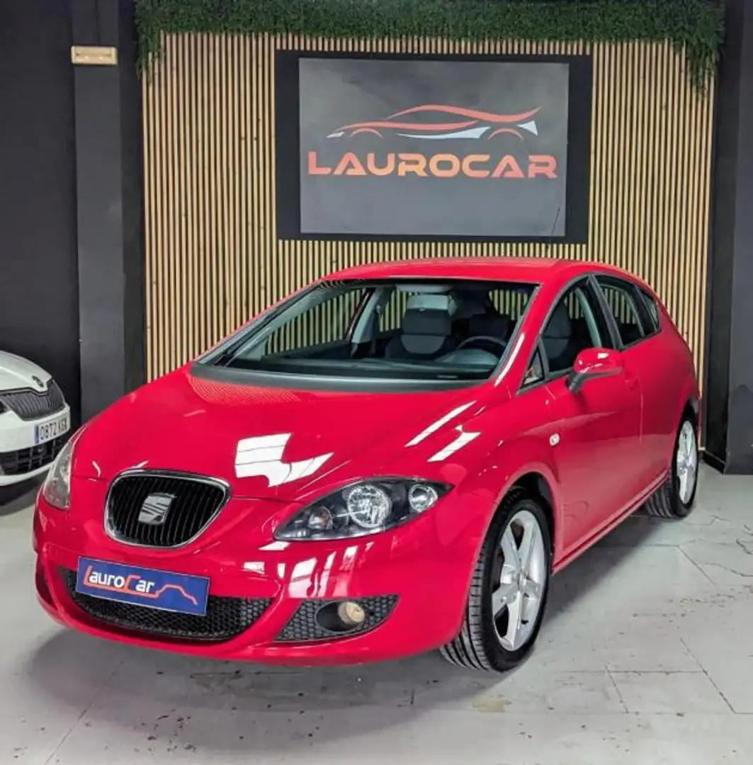 SEAT Leon 1.9TDI Sport Rojo - 1