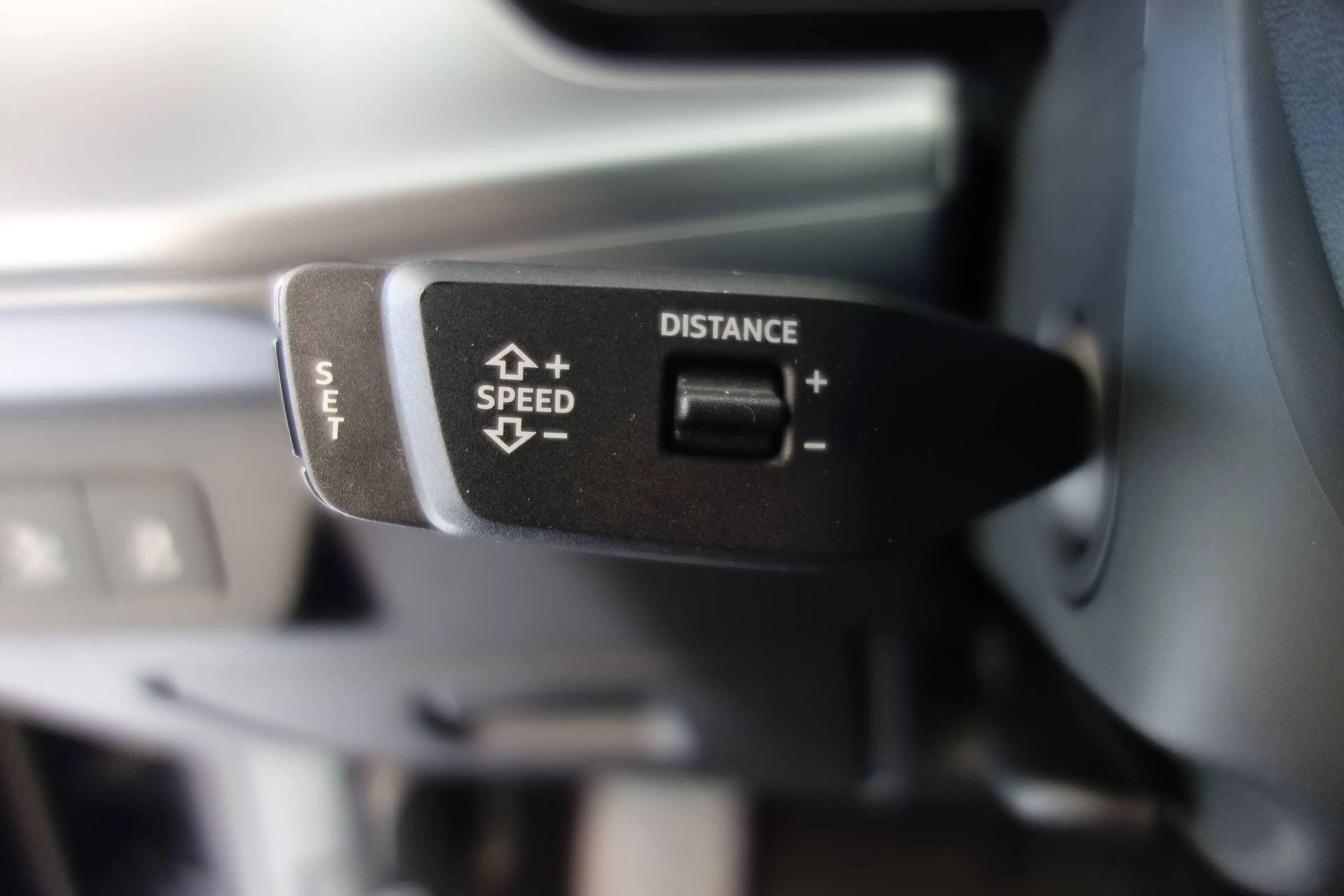 Audi Q3 TDI intense 110 kW — photo 10