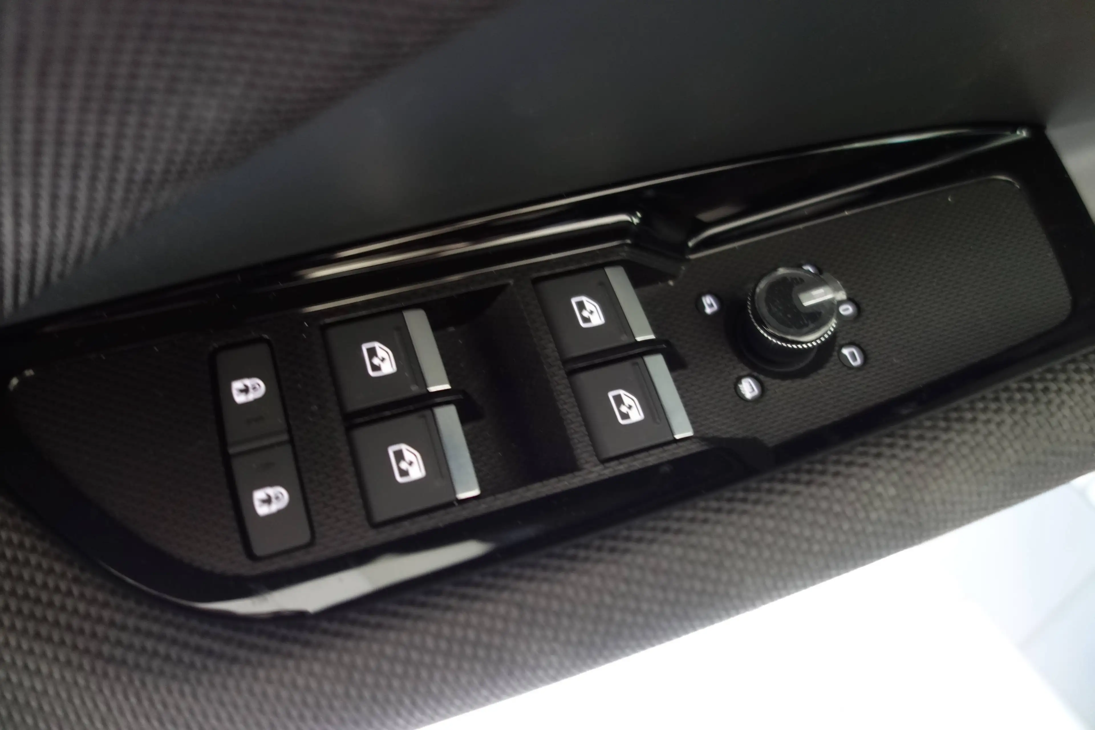 Audi Q3 TDI intense 110 kW — photo 15