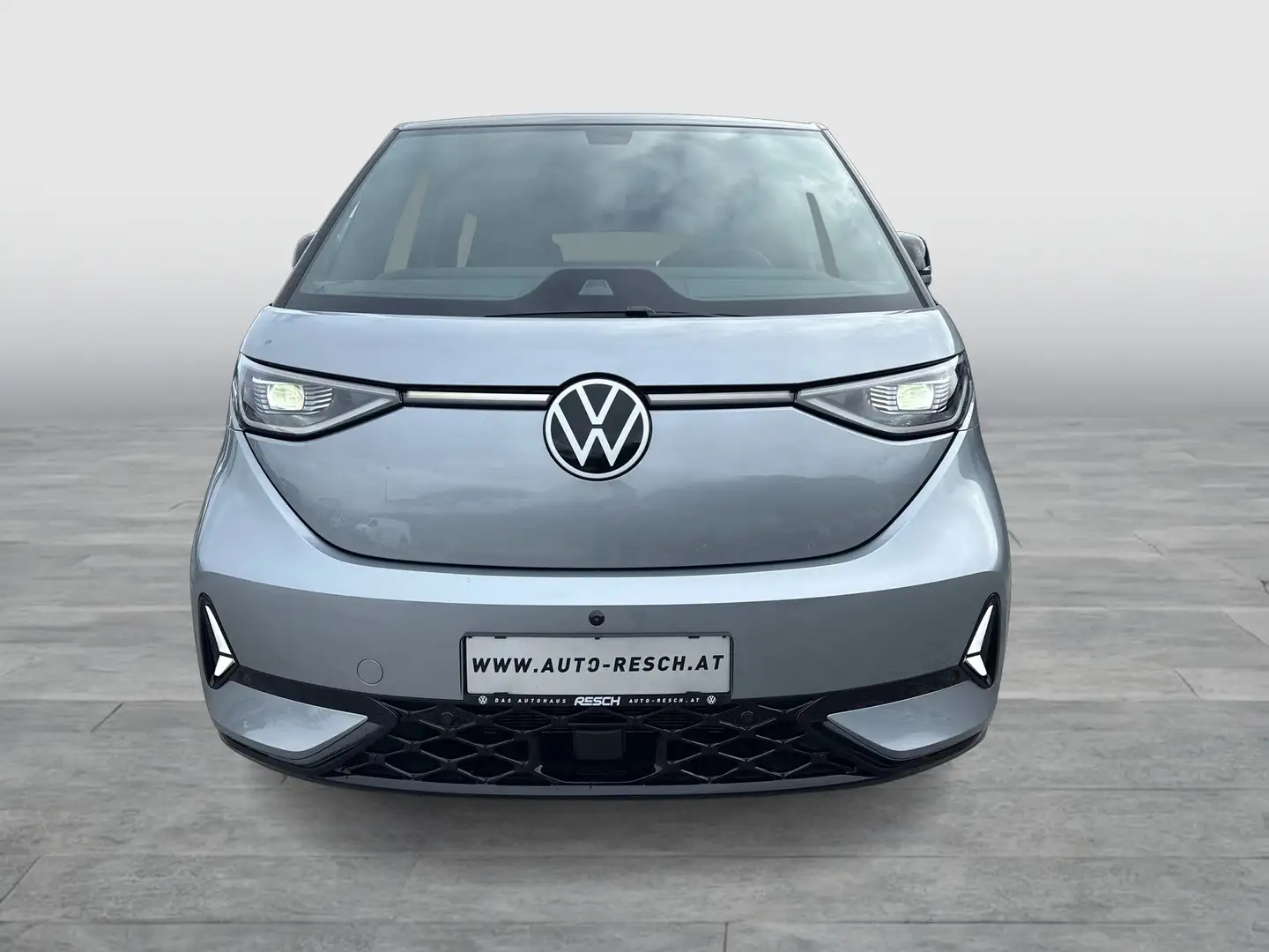 Volkswagen ID. Buzz GTX LR 4MOTION 250 kW Silber - 2