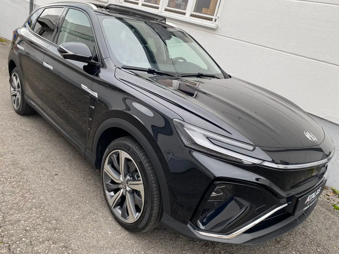 MG Marvel R Luxury erst.23900Km* Schwarz - 1